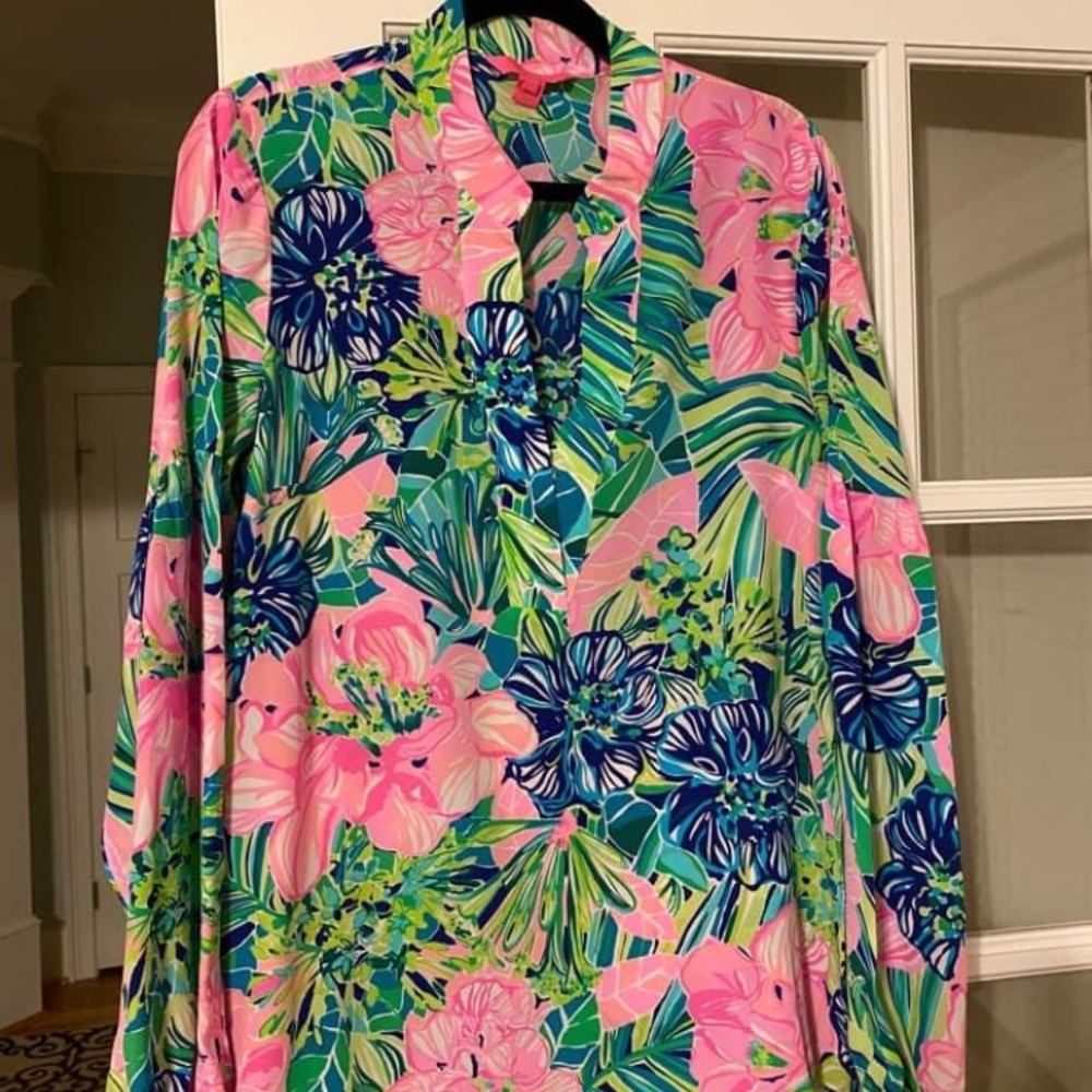Lilly Pulitzer XL long sleeve top